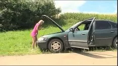 تشغيل أفعال بذيئة في نقابة الجريمة (عرض صور متحركة بالشمع)