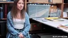 Afspelen Jennifer aletta jacobs betaalt wat ze wegglipt