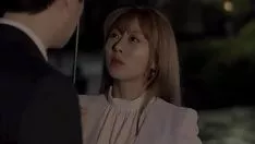 Reproducir Nữ nhân viên quyến rũ